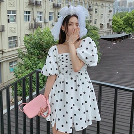 连衣裙;时尚休闲套装;蕾丝衫雪纺衫