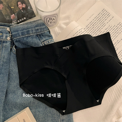White ice silk underwear for women 2024 new style seamless low-waist simple girls pure cotton crotch antibacterial briefs