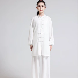 武术服;综合训练鞋;拳击用品