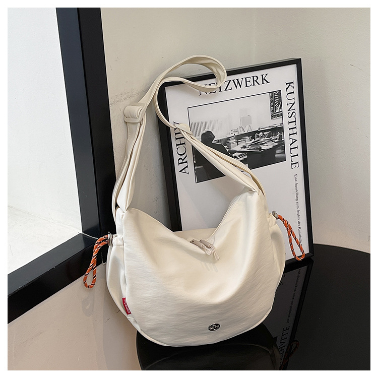 Shake Marvel Tini Tooling Wind 2025 nuevo color al aire libre montañismo mochila de viaje casual mochila