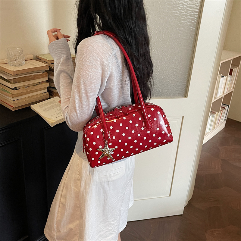 2026 nuevo bolso coreano de nicho, bolso de almohada, bolso de hombro de moda, bolso de brazo dulce para mujeres