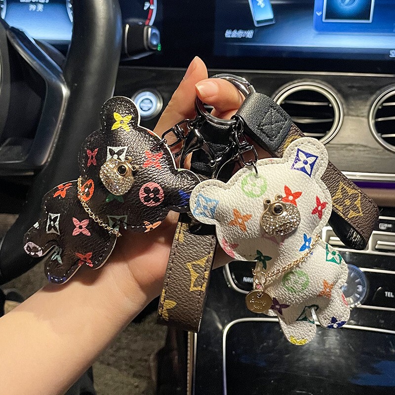 Creative Leather Bear Pendant, Direct Sales from the Manufacturer, Cute and Stylish Personalized Bag and Car Keychain Accessory, Small Gift Creative Leather Bear Pendant, Direct Sales from the Manufacturer, Cute and Stylish Personalized Bag and Car Keychain Accessory, Small Gift