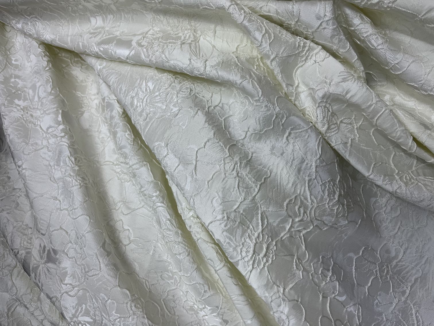 复古款高档色织白色提花面料高机密大花朵时尚复古旗袍布料370