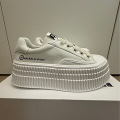 餅乾鞋女真皮厚底小白鞋2024年夏季新款小香風百搭休閒板鞋潮批發