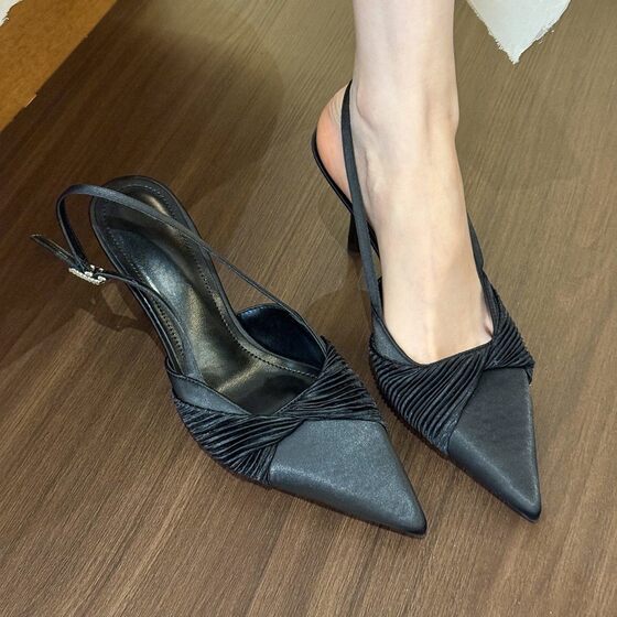 French beauty god! White Pointed Ruffled Stiletto Pumps Women's Spring Empty Shallow Sandals