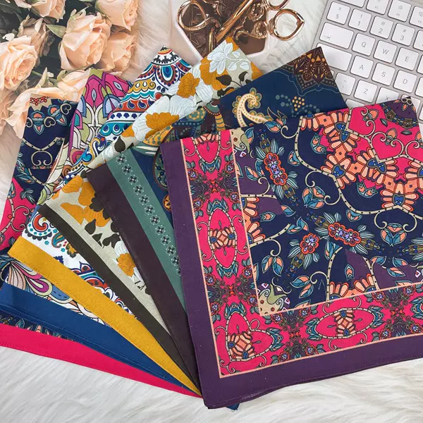 Cotton 55*55cm Square Scarf Headscarf with Plant Decoration, Outdoor Sports Hip-Hop Street Dance Personalized Outfit, Direct from the Manufacturer