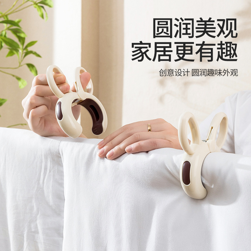 大きいサイズの干し干しは洗濯物を挟みます。強力な防風滑り止めは靴下を挟みます。|undefined