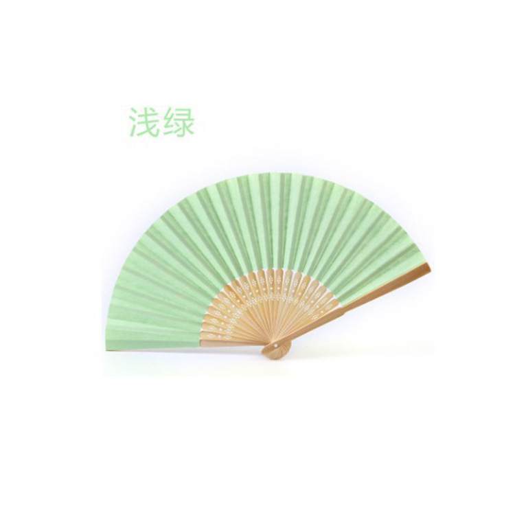 Abanico de boda de venta caliente transfronterizo Abanico de papel de hueso de bambú tallado liso de color caramelo Abanico de papel de bricolaje
