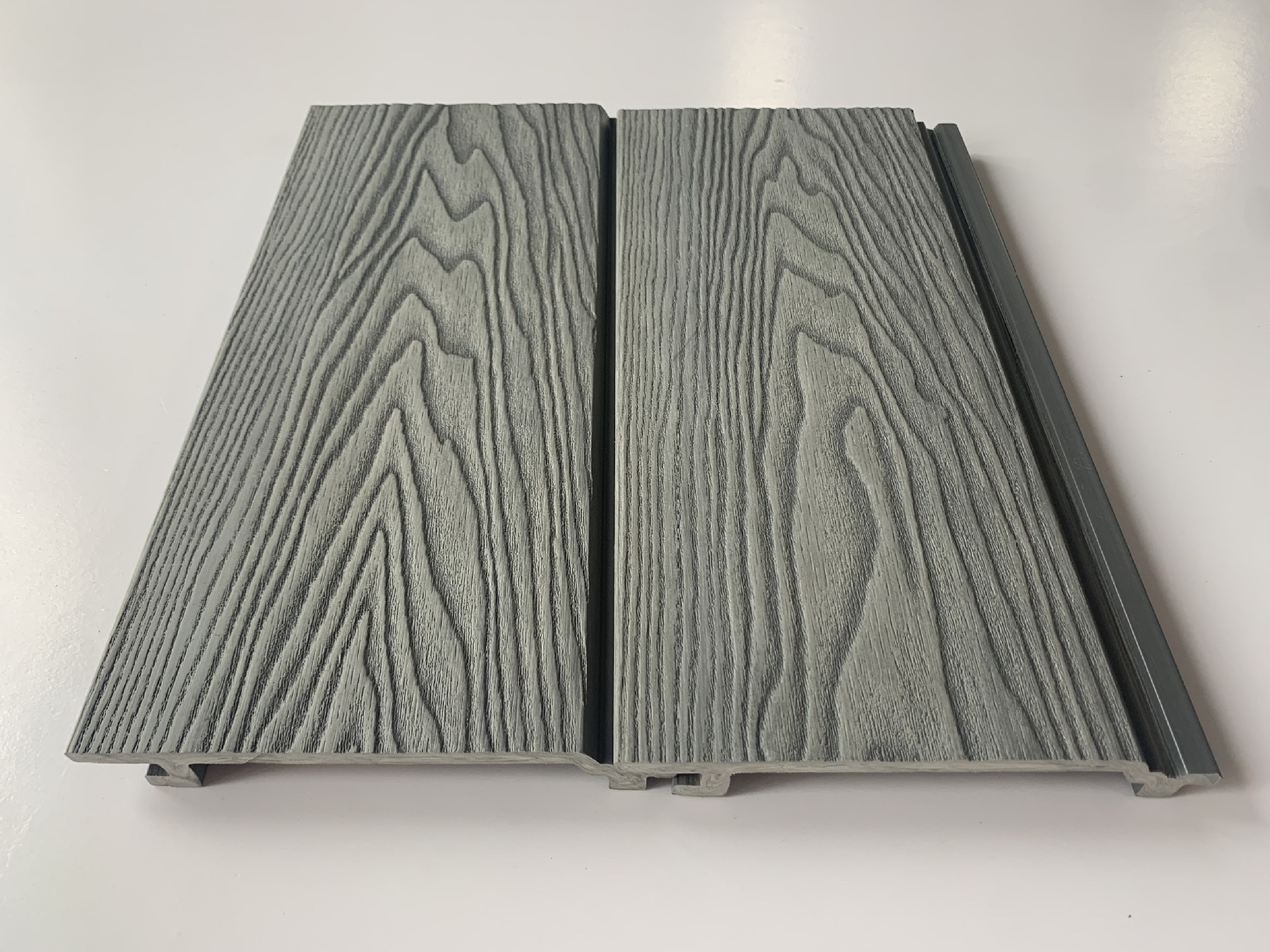 Wpc panel de pared de plástico de madera coextruida para exterior proyecto de madera de plástico decoración al aire libre de la villa