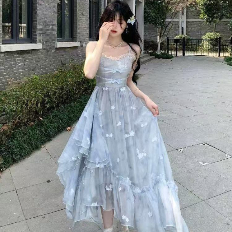 【两件套】挽汐辞甜美度假风不规则层次感显瘦吊带裙+灯笼袖开衫|undefined