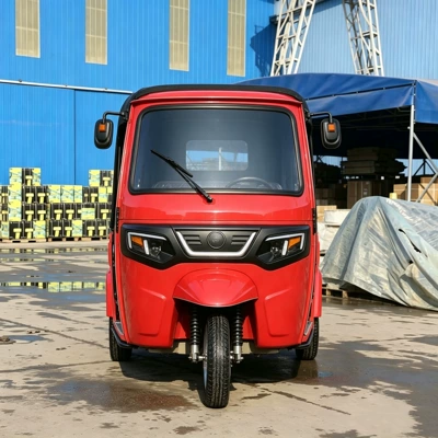 Sərnişin üçtəkərli motosikllar with shock absorption and comfort