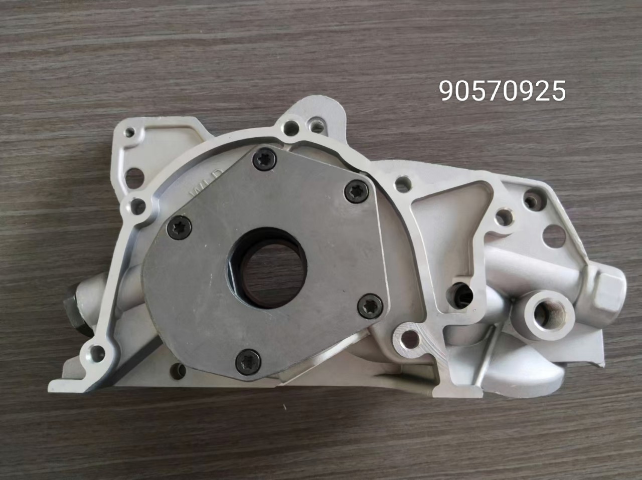 Buick Excelle 1.8 90570925 Suitable for General Motors, Popular in the United States, Durable Fuel Pump for Engines