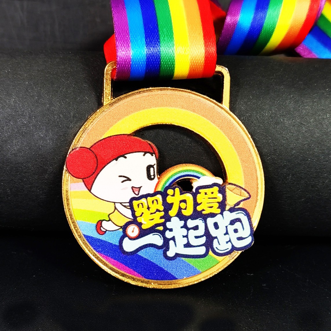 Venta al por mayor de oro y plata medalla de competencia de cobre maratón juegos de metal listado conmemorativo medalla personalización