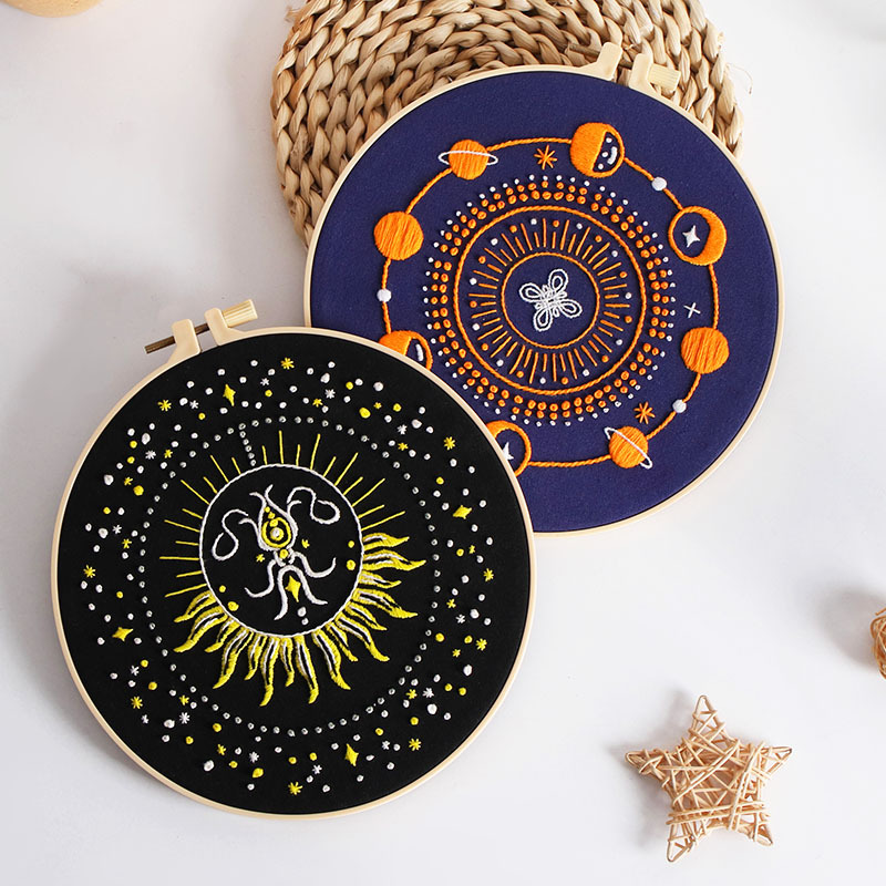 Paquete de material de bricolaje hecho a mano con bordado astrológico, ventas directas de fábrica de luna astral, nuevos productos originales transfronterizos en inglés