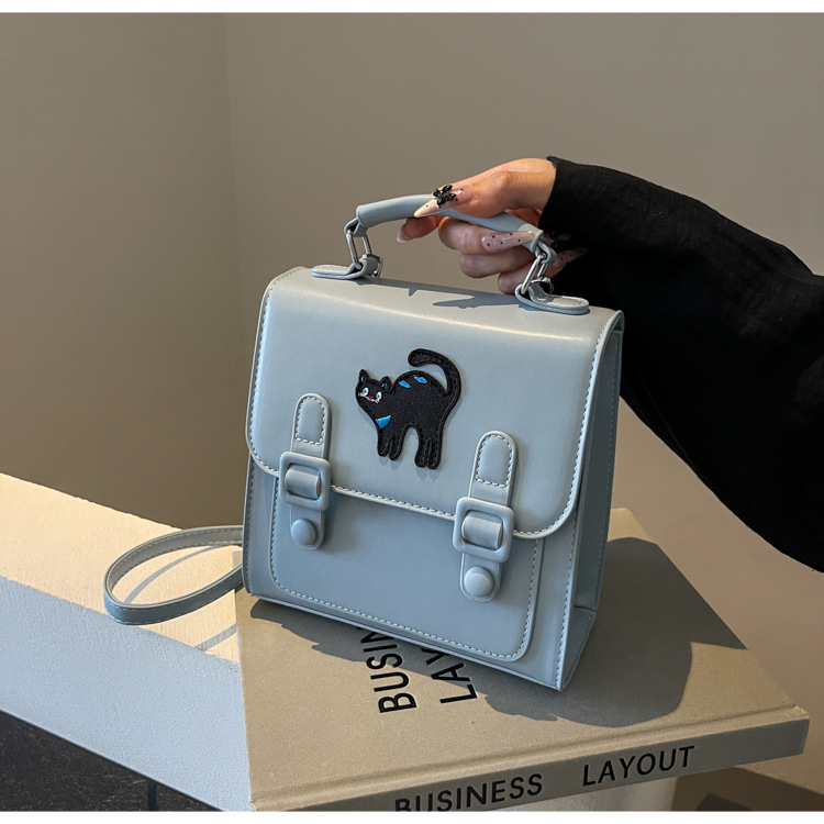 French contrasting color backpack Cambridge autumn/winter 2024 new trendy women's bag single shoulder crossbody handbag_voghion.com