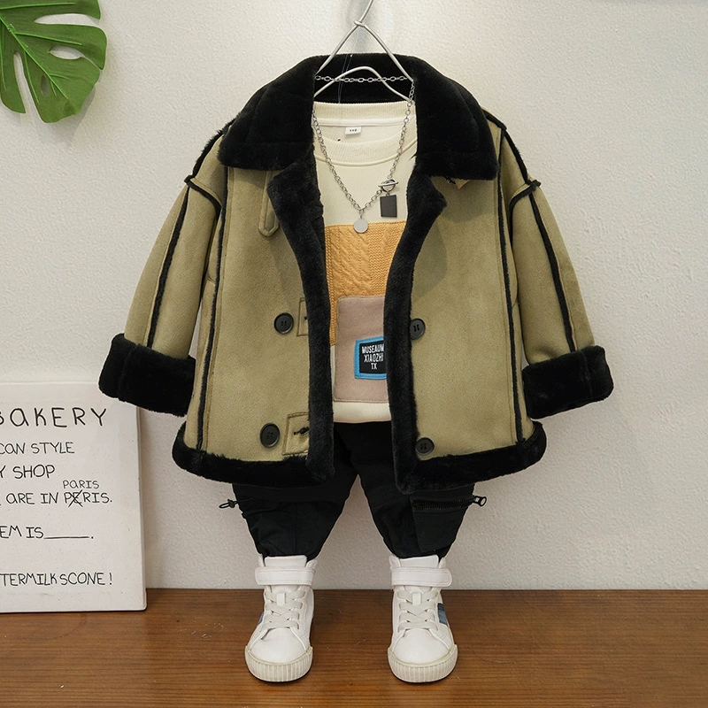 Детская одежда для мальчиков осень-зима 2025 года: верхняя одежда, меховые комбинезоны, флисовые куртки на подкладке из флиса.