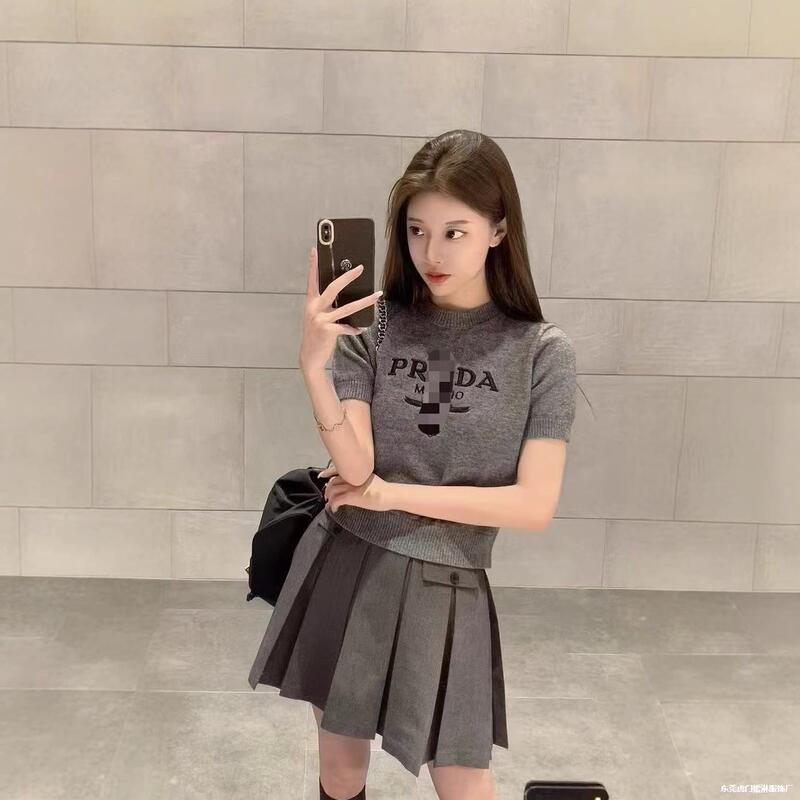 Nanyou P Brand Knitted Short-Sleeve Socialite Slim-Fit Letter Logo Luxury Round-Neck Slimming Top Nanyou High-End Women's Clothing Nanyou P Brand Knitted Short-Sleeve Socialite Slim-Fit Letter Logo Luxury Round-Neck Slimming Top Nanyou High-End Women's Clothing