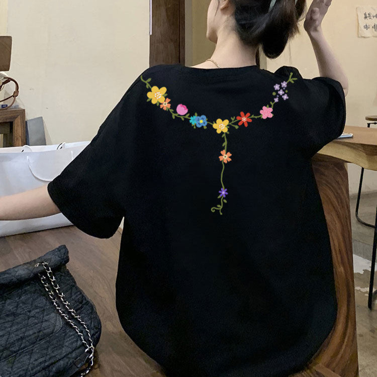 Plus-size women's fashion design printed short-sleeve t-shirt, new summer style, loose and slimming top, trendy Plus-size women's fashion design printed short-sleeve t-shirt, new summer style, loose and slimming top, trendy