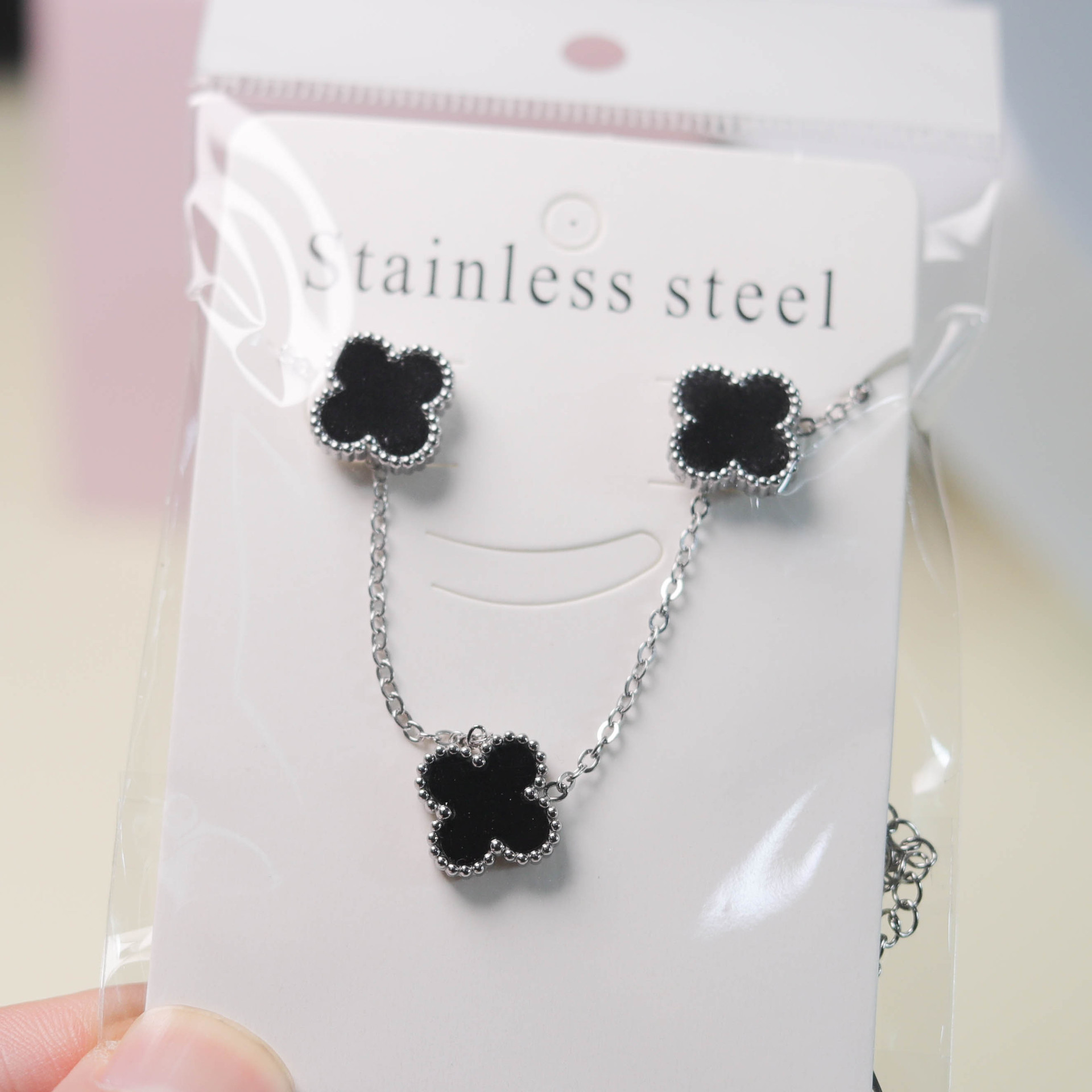 실버 블랙 프리틸라리아