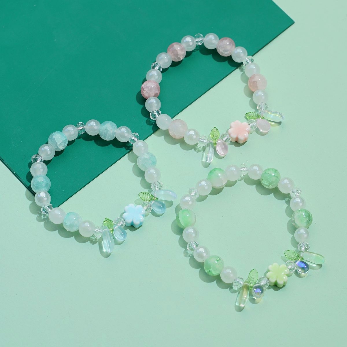 New Sweet Crystal Four-Leaf Clover Bracelet for Women Ins Niche Design DIY Bestie Stall Live Broadcast Supply Wholesale