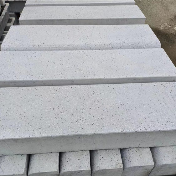 浅灰色道路沿石 路缘石 花岗岩 道路铺设用 PC路沿石 仿石