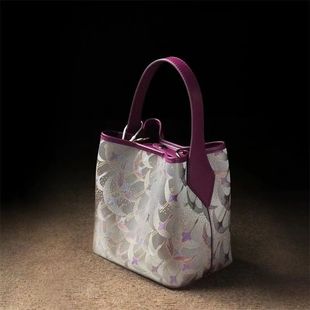 ���\���������ʽ���L���۰�ˮͰ��2025�紺ţƤ���μ�����б���