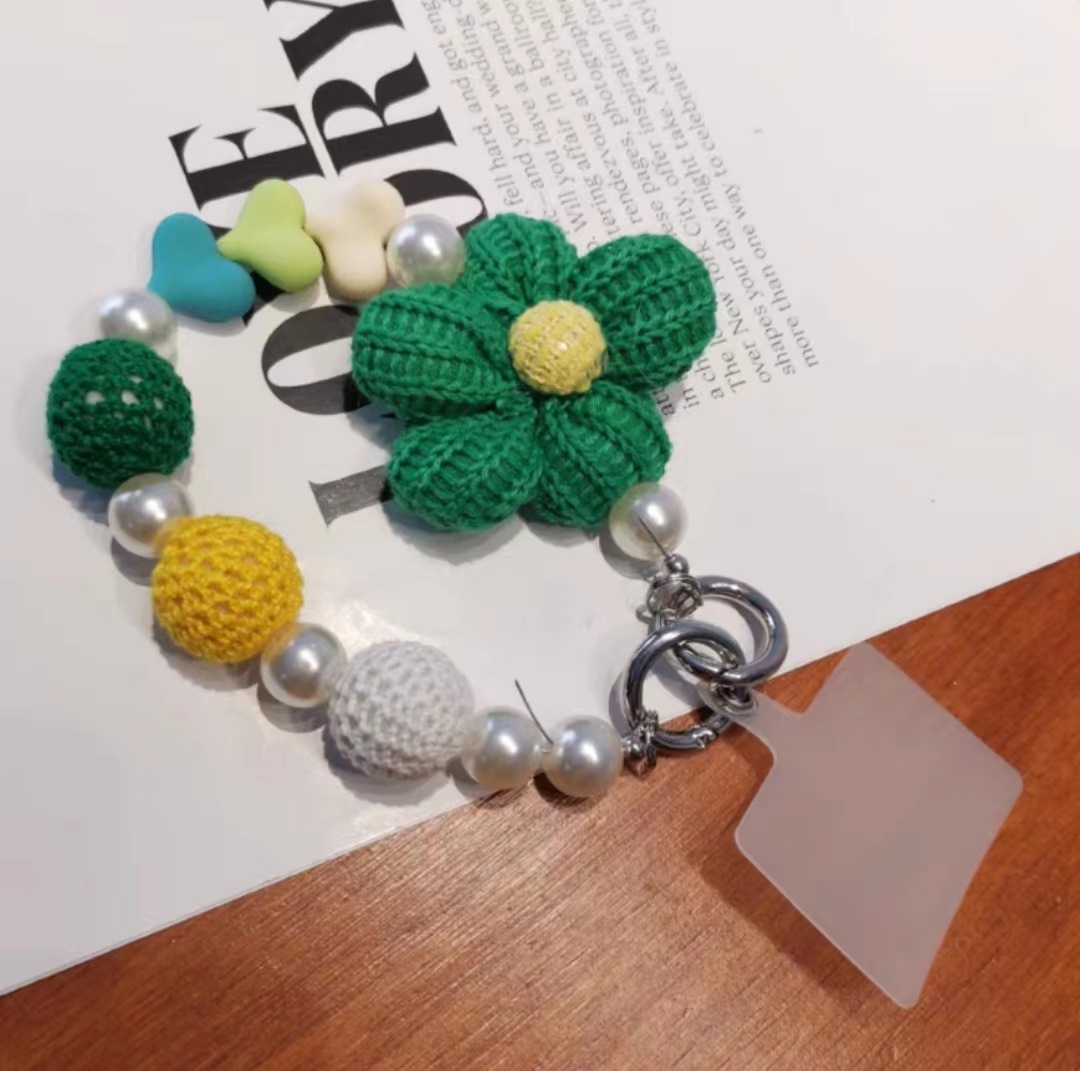 Corto hecho a mano de lana flor amor bolsa perlas adornos ins moda red teléfono móvil Cordón de cadena portátil cordón
