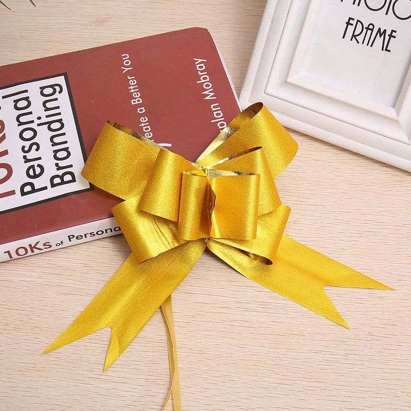 Cruz-frontera Venta caliente de alta gama de decoración del hogar de regalo de la flor embalaje arco mano tirar flor 50 cebolla colorida boda coche puerta tirar flor