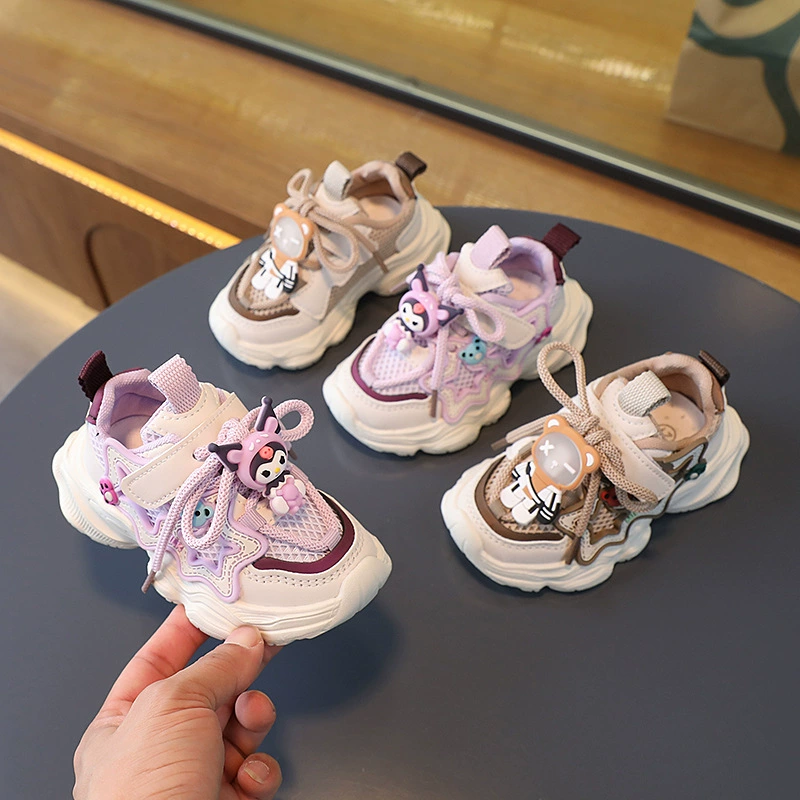 2024 новые весенне-осенние модные туфли для пап мультяшная детская обувь модная обувь дышащая удобная сетчатая обувь детская обувь для малышей