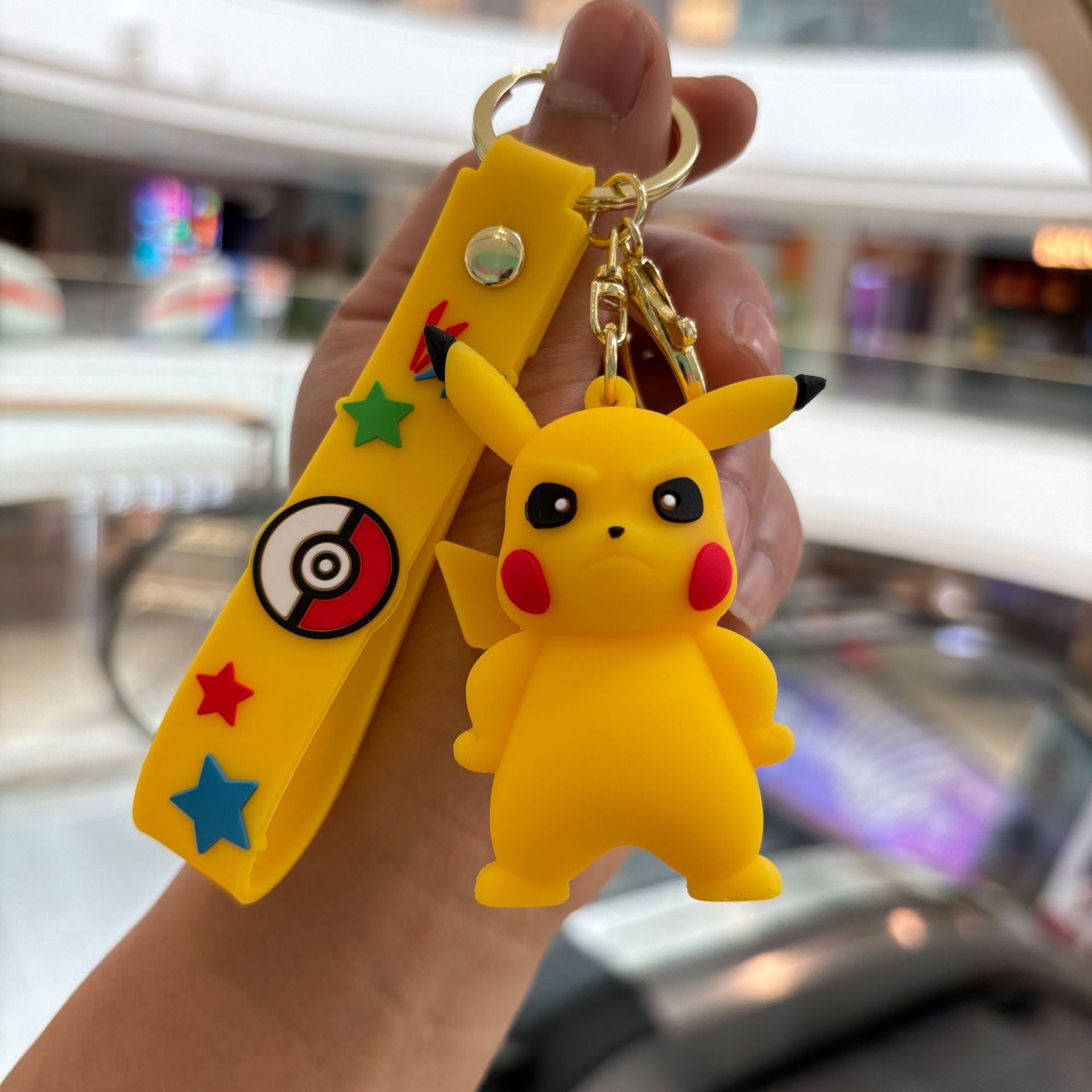Cartoon Pikachu llavero colgante Pokémon colgante bolso de automóvil llavero PVC muñeca