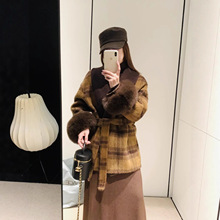 2025秋冬新款韩剧复古名媛格纹女狐狸毛袖腰绳双面毛呢大衣女外套