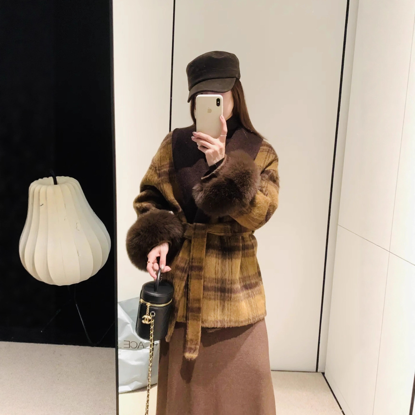 2025秋冬新款韩剧复古名媛格纹女狐狸毛袖腰绳双面毛呢大衣女外套