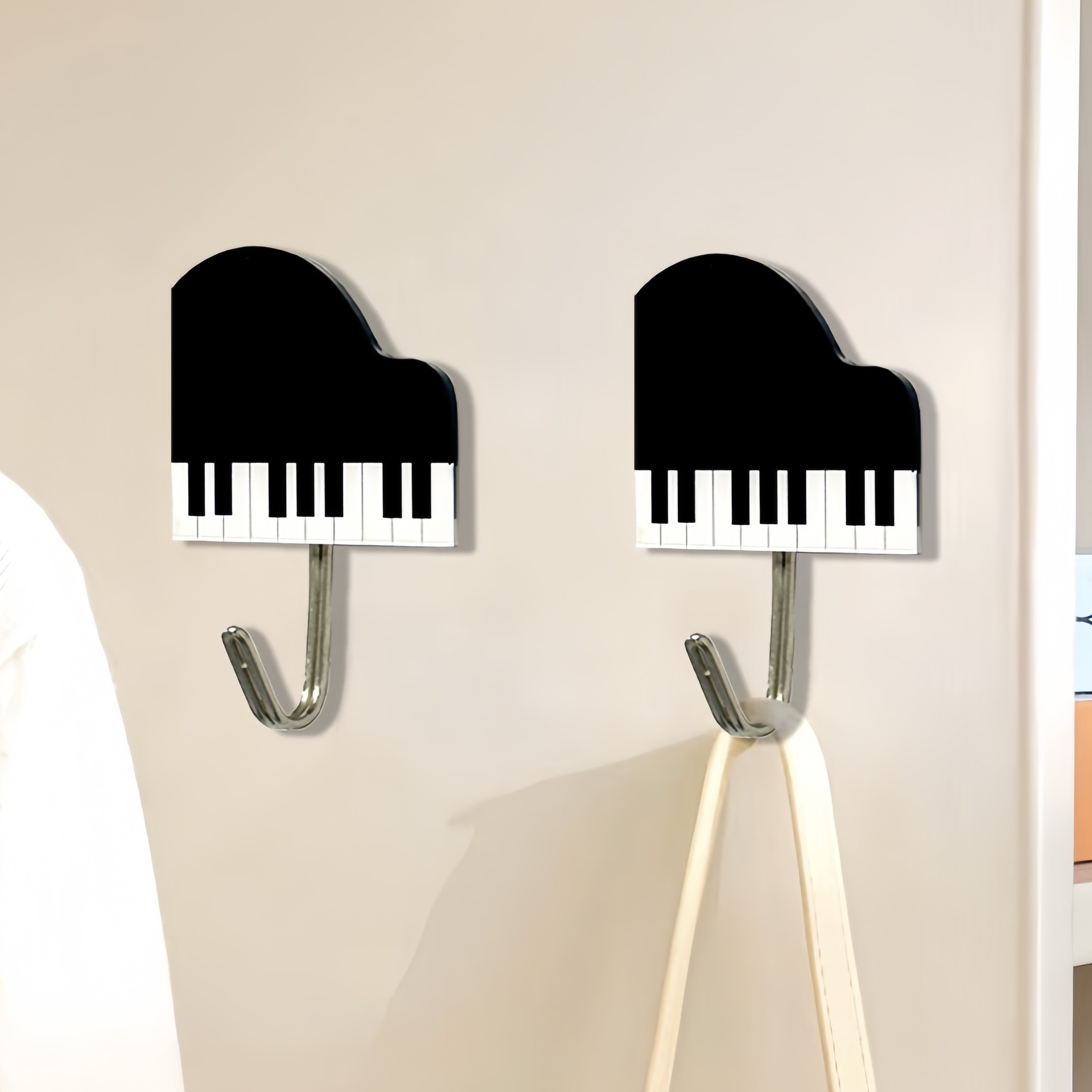 ���ٹҹ��޺�ճ���ڹ����׳����ҹ�ǽ��ǽ�����̴����ź���¹�