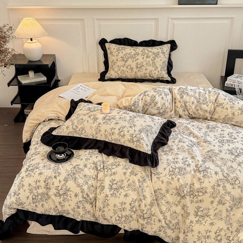 Conjunto de quatro peças de veludo cotelê leve e luxuoso em estilo boho vintage nórdico francês, com renda, lençol de alta qualidade em veludo cotelê estilo princesa, capa de edredom e_voghion.com