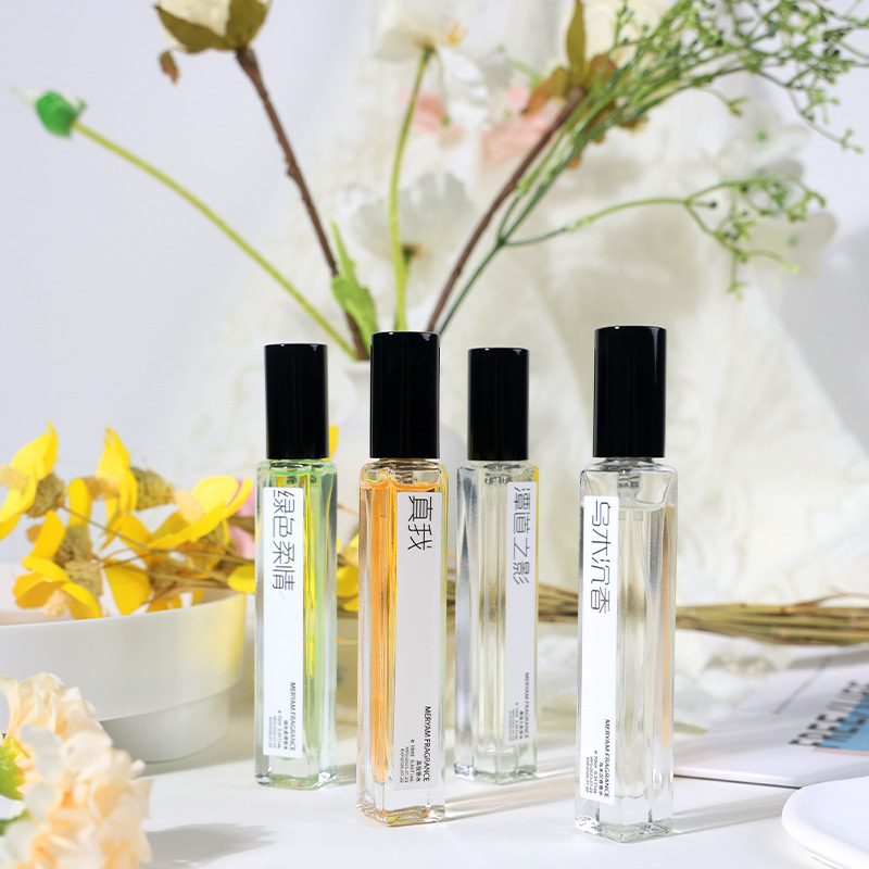 Muestras de perfume populares de 10 ml para hombre y mujer, transmisiones en vivo en TikTok y Kuaishou, venta al por mayor y dropshipping para mercados nocturnos y centros comerciales.