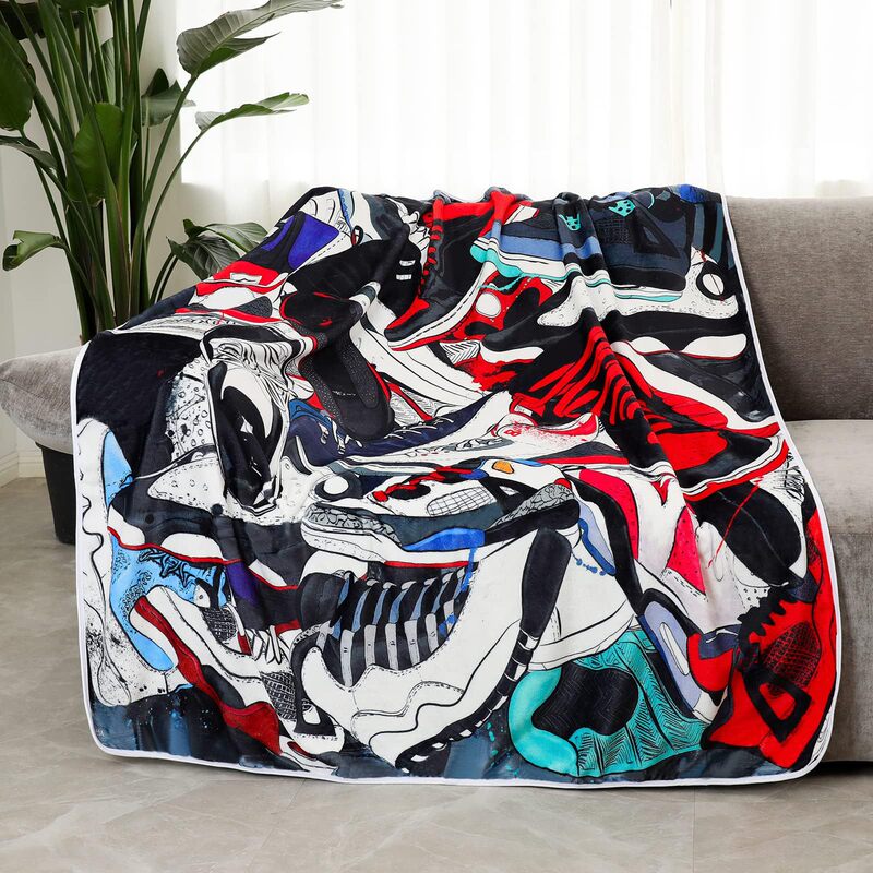 Cross-border boys basketball shoes blanket home office travel necessary comfortable flannel warm blanket factory outlet