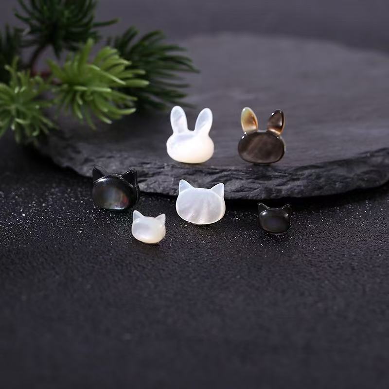 Factory Direct Sale Pink Shell Carved Cat Head Black Butterfly Shell Horizontal Hole Small Cat Head DIY Hair Accessory Earring Material