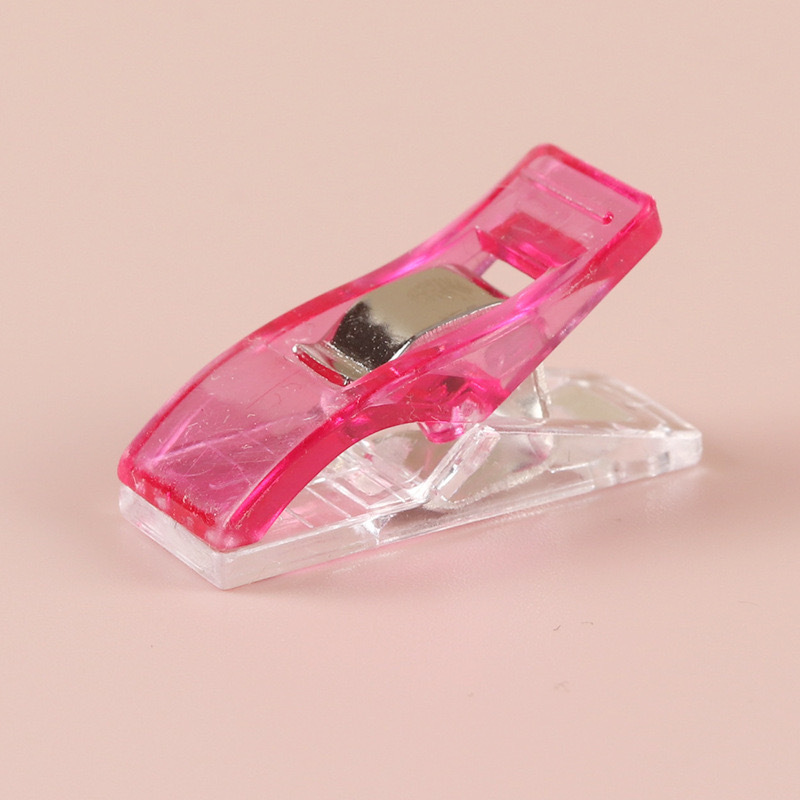 Ventas transfronterizas de plástico blanco y rojo bordado clip de hacha de cola larga fuerte clip de posicionamiento de hebilla de tela 27 * 10