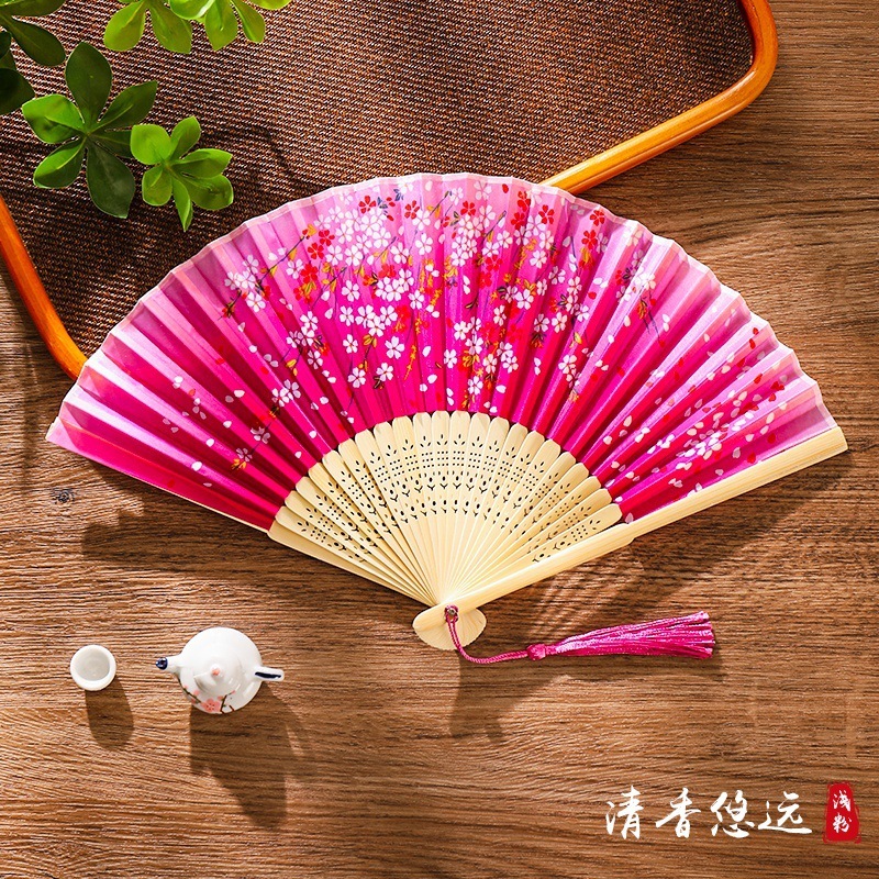 中国風扇子古風扇子漢服女性チャイナドレスダンスダンス児童学生は夏に折り畳み扇子を持ち歩いている|undefined