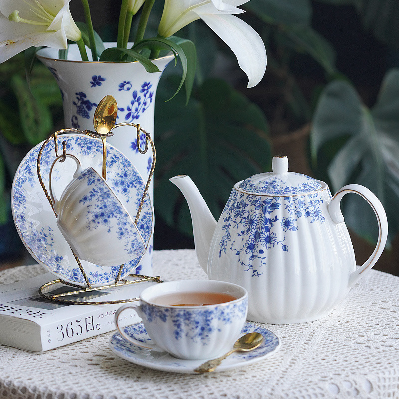 European-style Afternoon Tea Set Blue and White Coffee Cup High-grade Retro Cup and Saucer Set British Coffee Pot Teapot Tea Cup