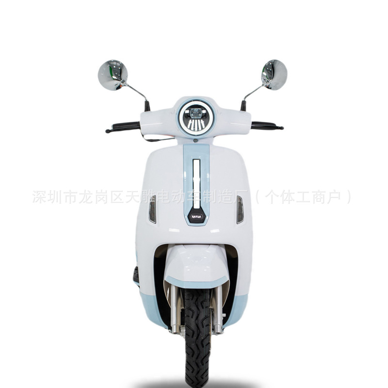 La nueva pequeña lámpara redonda de carala 125C retro pedal motocicleta puede ser la marca nacional cuatro inyección eléctrica de combustible ahorro de combustible 20