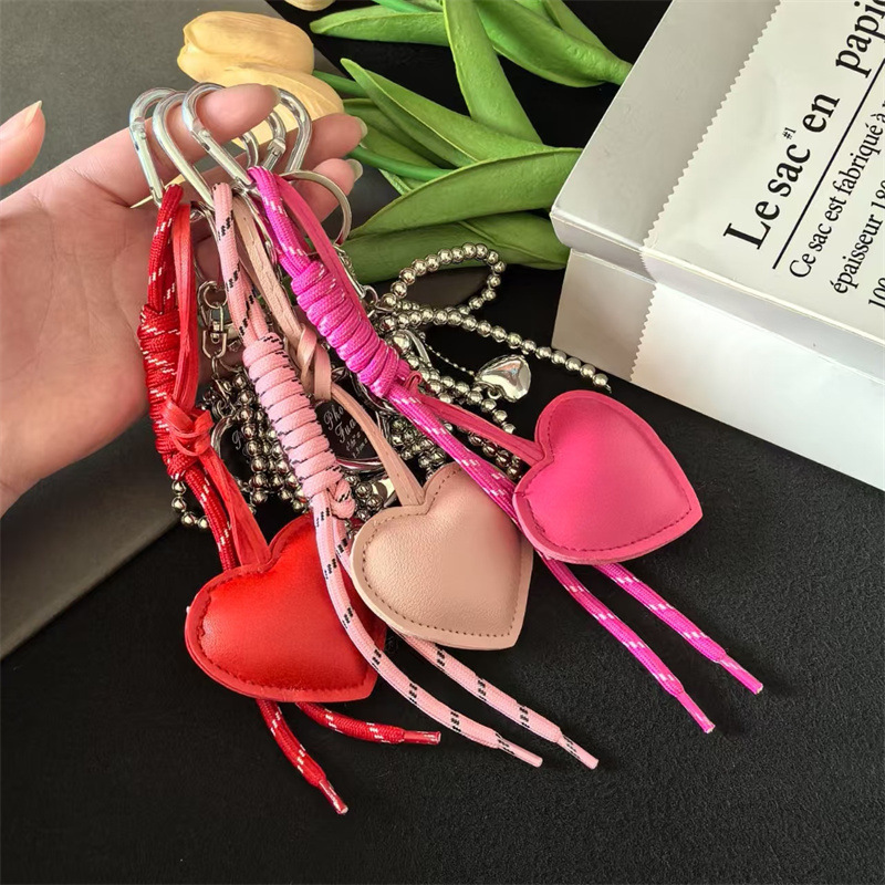 Cross-Border Personalized Pu Leather Heart Keychain Women's Bag Pendant Creative School Bag Key Chain Pendant Accessories Wholesale