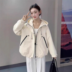 连帽冲锋衣外套女2025春秋新款韩版宽松休闲百搭抽绳短款夹克上衣
