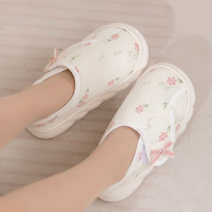 �ЋD����Ь���＾����͸��Ҿ��҃ȷ���ħ�g�N��������ЬŮ�����l
