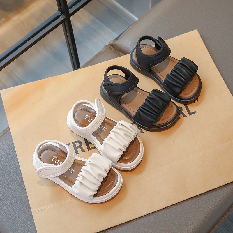 Sandalias de todo fósforo para niñas Velcro Primavera y verano 2025 Nuevos zapatos de playa huecos para niños Zapatos abiertos de moda