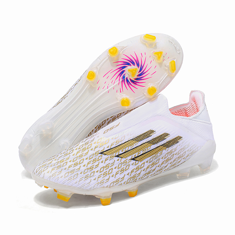 2025 nuevas zapatillas de entrenamiento de pareja transfronterizas zapatillas de entrenamiento de moda de clavos largos zapatos de fútbol juveniles de hombre y mujer