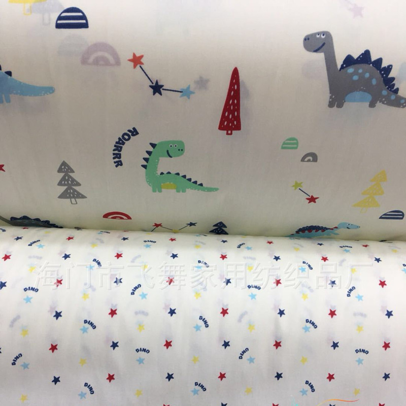 全棉小卡通小花印花布料卡通纯棉宝宝吃饭衣布料卡通纯棉小猪布料