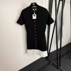 Nanyou Premium Early Spring Elegance French Knit Black and White Patchwork Pleated Hem Short-Sleeve Fitted Dress
