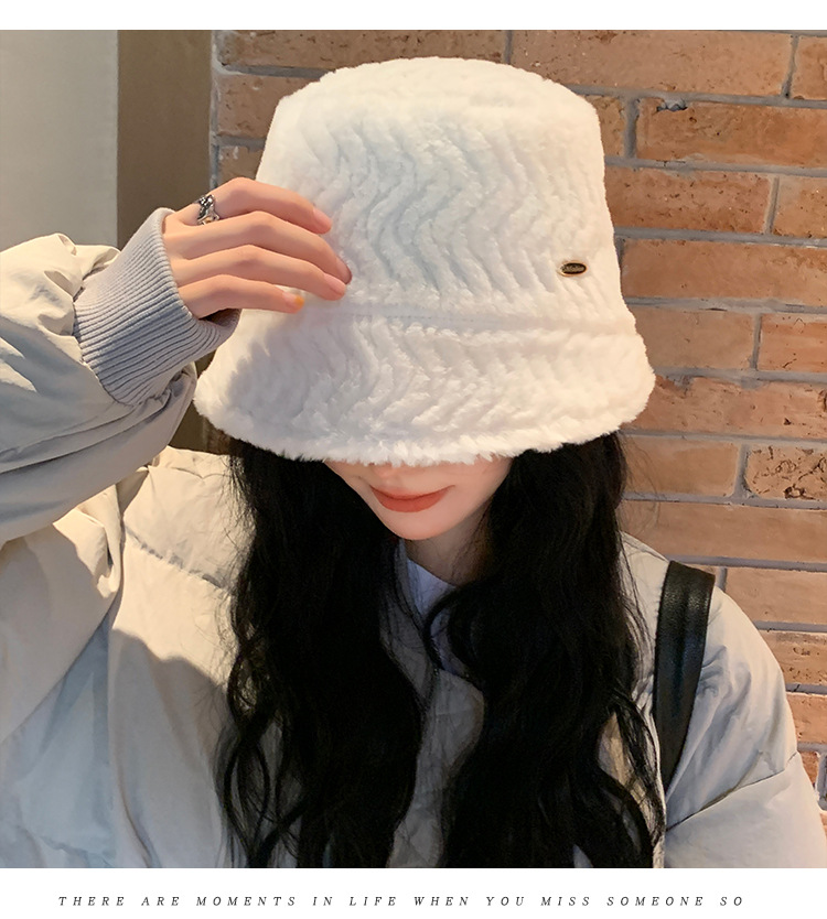 Cappello a secchiello in peluche per donna cappello invernale_voghion.com