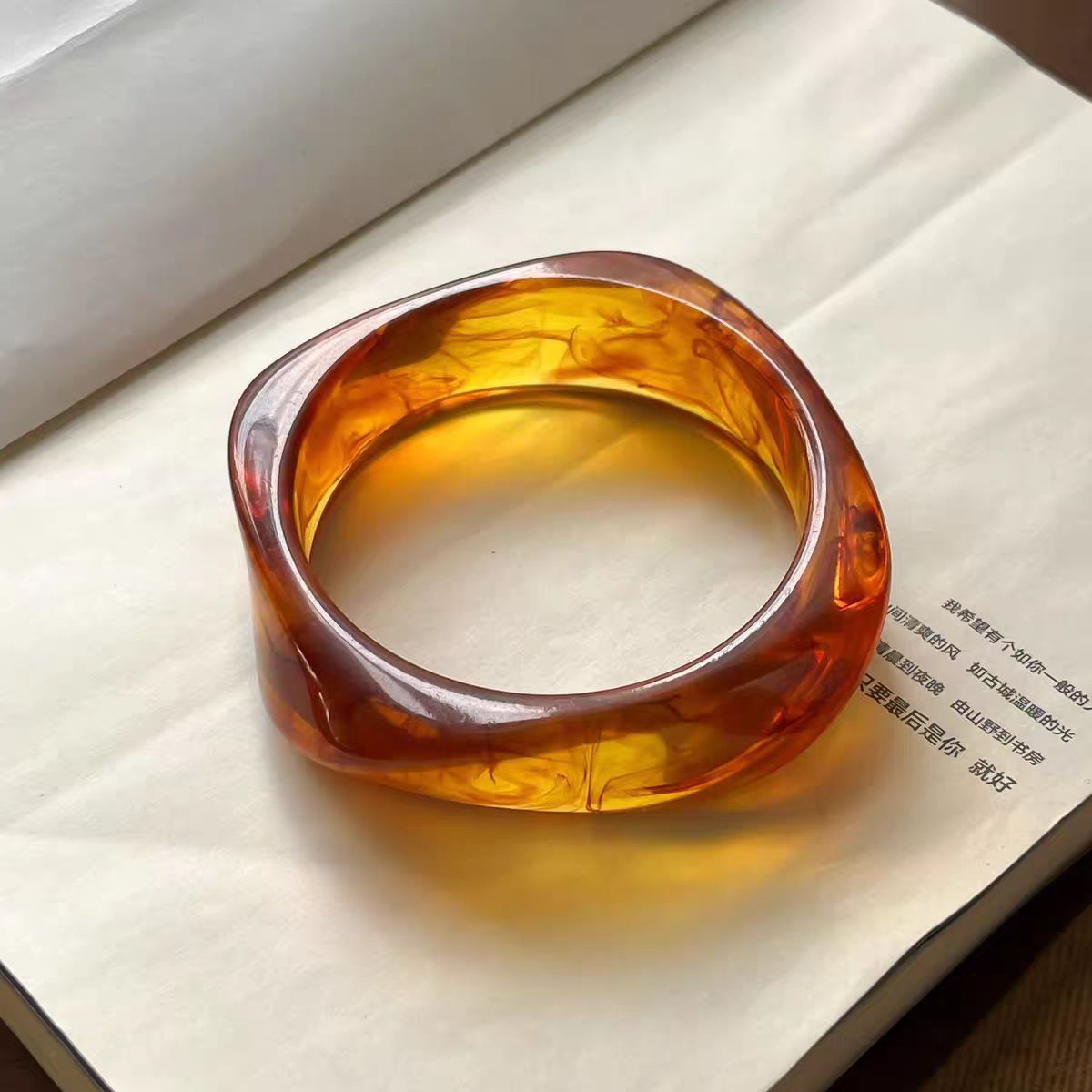 Irregular light coffee style